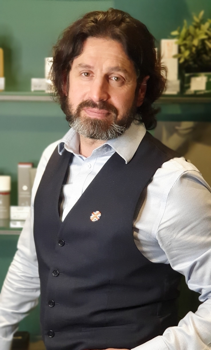 мужские стрижки, тонирование. Барбер Игорь